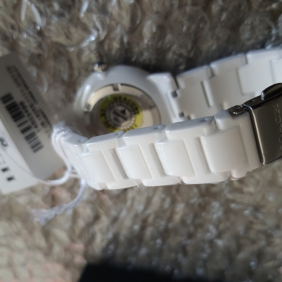 NEW Coach Audrey Crystal 35mm Watch - Picture 7 of 10